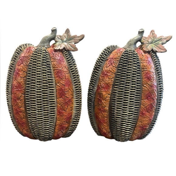 2 Decorative Textured Pumpkins - Picture 12 of 12